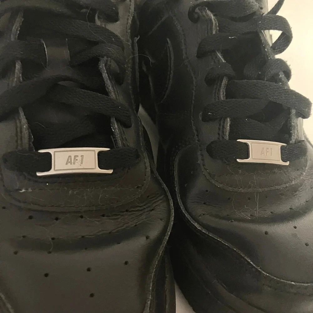 Nike Air Force 1 Low Triple Black Sneakers 314192-009 Youth 6.5Y Womens 8 READ